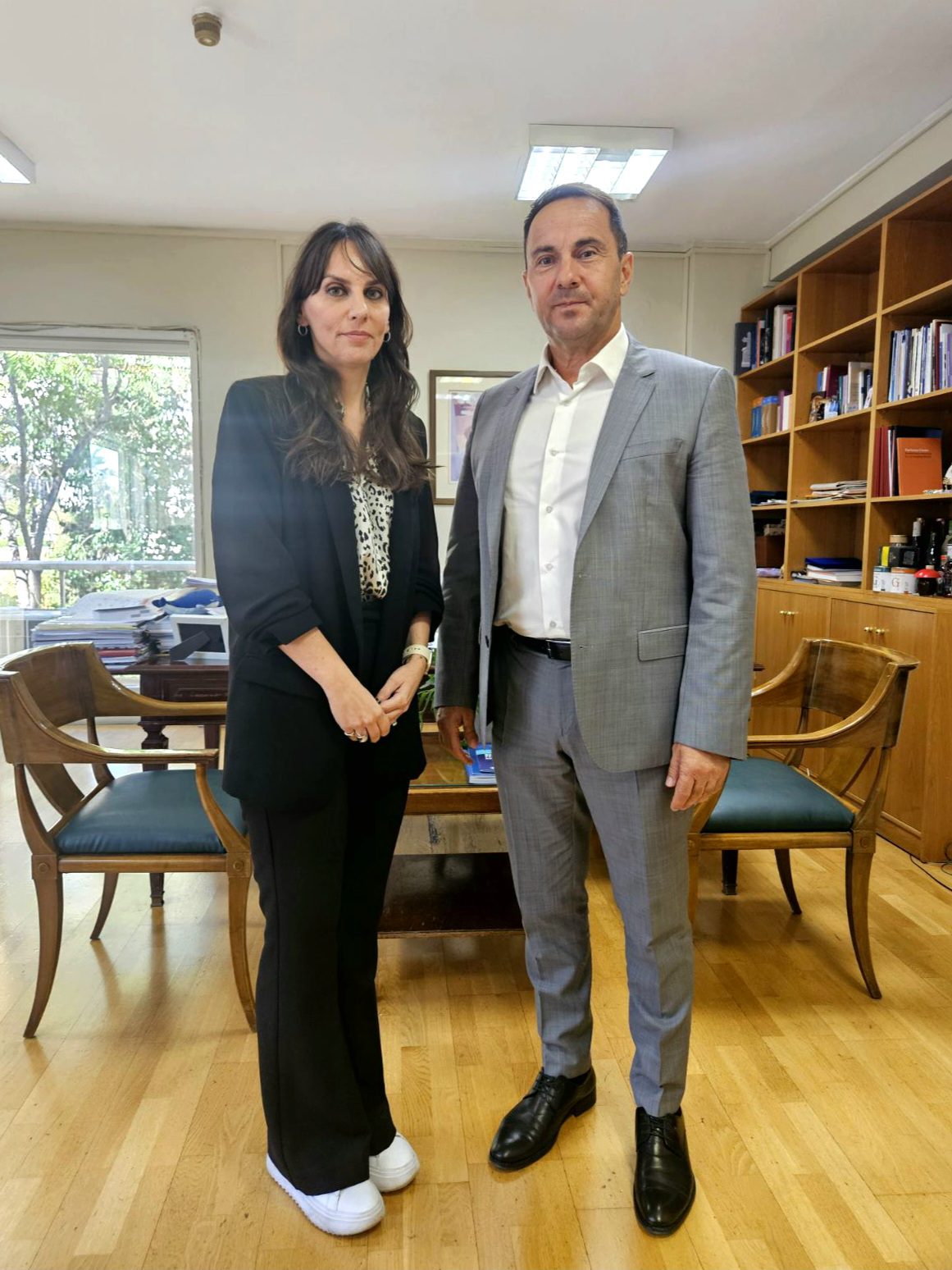 Συνάντηση του Δημάρχου Ζαχάρως, κ. Κωνσταντίνου Μητρόπουλου, με την Υφυπουργό Εσωτερικών, κα Βιβή Χαραλαμπογιάννη