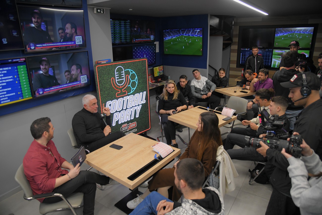 «Γαλανόλευκο» πάρτι στα καταστήματα ΟΠΑΠ με τους Αντώνη Νικοπολίδη και Φανή Χαλκιά