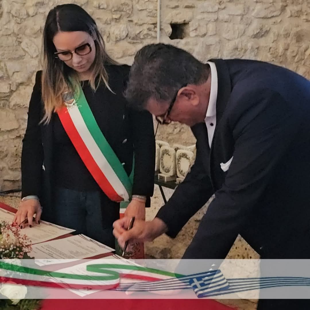 Μια Ιστορική Αδελφοποίηση: Ανδραβίδα-Κυλλήνη & Crotone Ενώνουν τις Δυνάμεις τους!