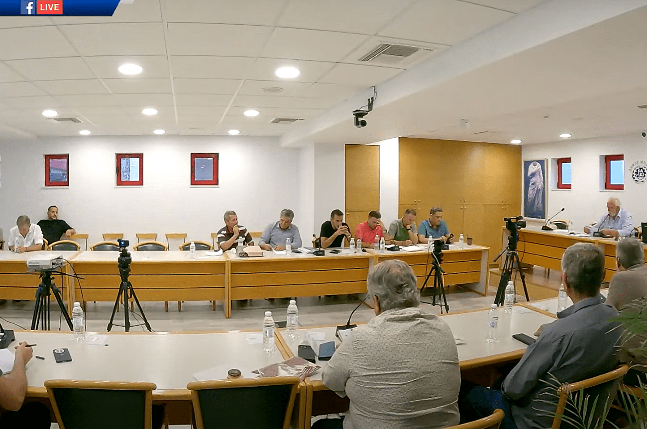 Διπλή συνεδρίαση του Δημοτικού Συμβουλίου Ήλιδας