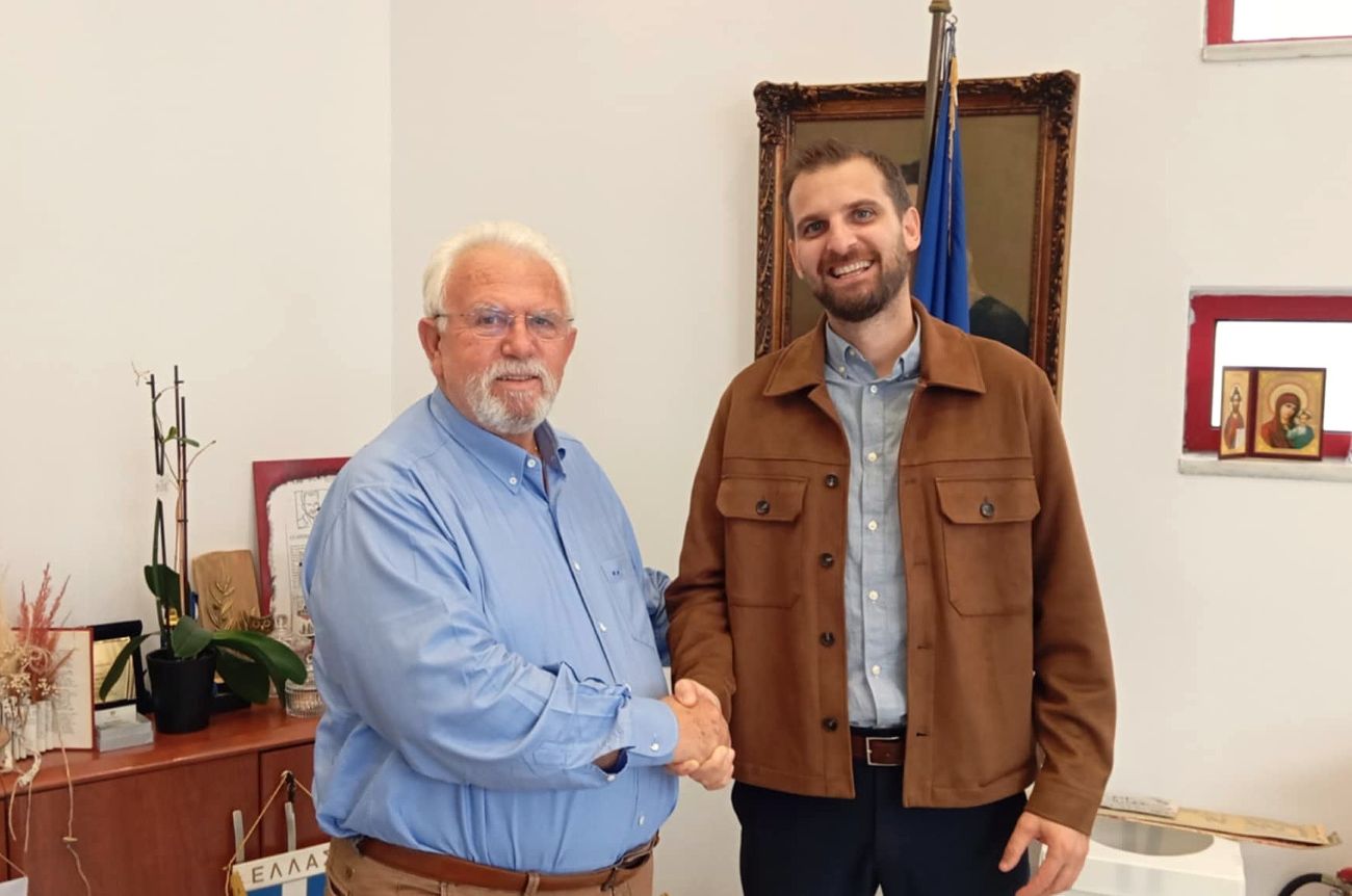 Συνάντηση του Δημάρχου Ήλιδας με τον διακεκριμένο ιατρό με καταγωγή από την Αμαλιάδα Ιωάννη Γιαννακόπουλο