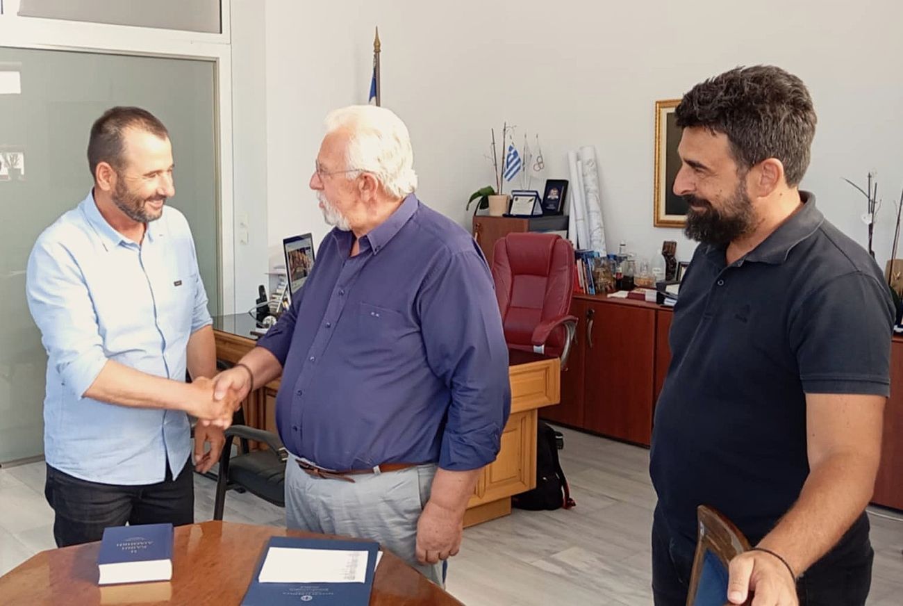 Ορκωμοσία ενός ακόμα νέου μόνιμου υπαλλήλου από το Δήμαρχο Ήλιδας Χρ. Χριστοδουλόπουλο