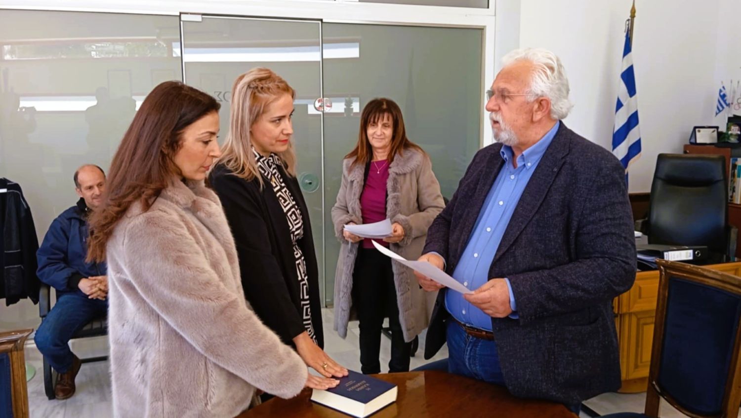 Δυο νέες μόνιμες υπαλλήλους του Δήμου Ήλιδας όρκισε ο Δήμαρχος Χρήστος Χριστοδουλόπουλος