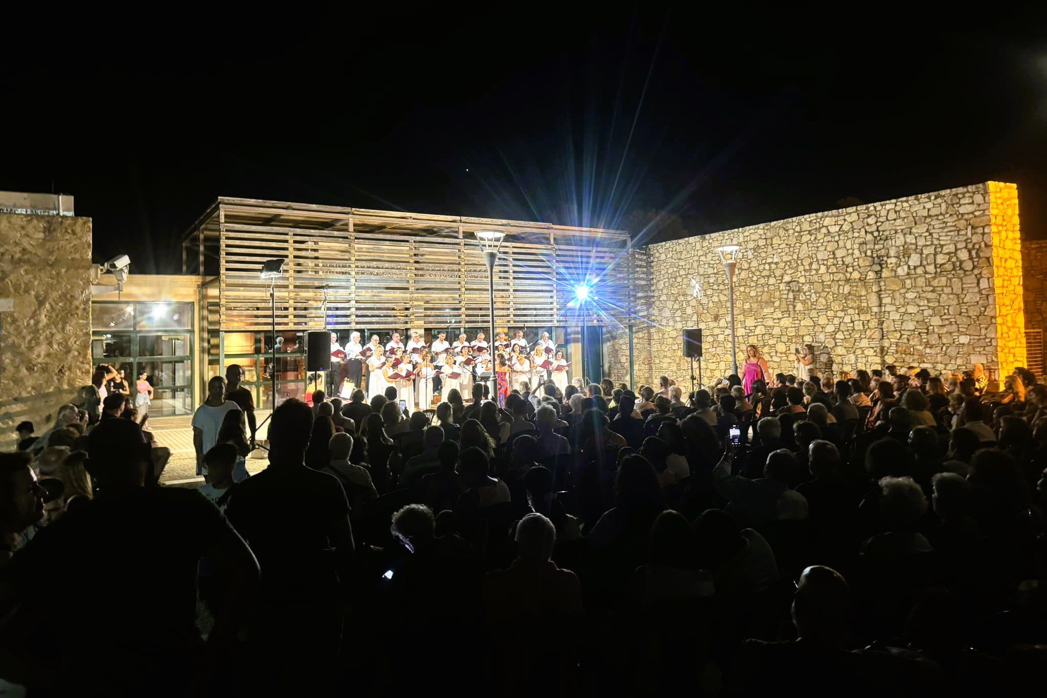 Δήμος Ήλιδας και Εφορεία Αρχαιοτήτων Ηλείας συμμετέχουν στις “Νύχτες Πανσελήνου”