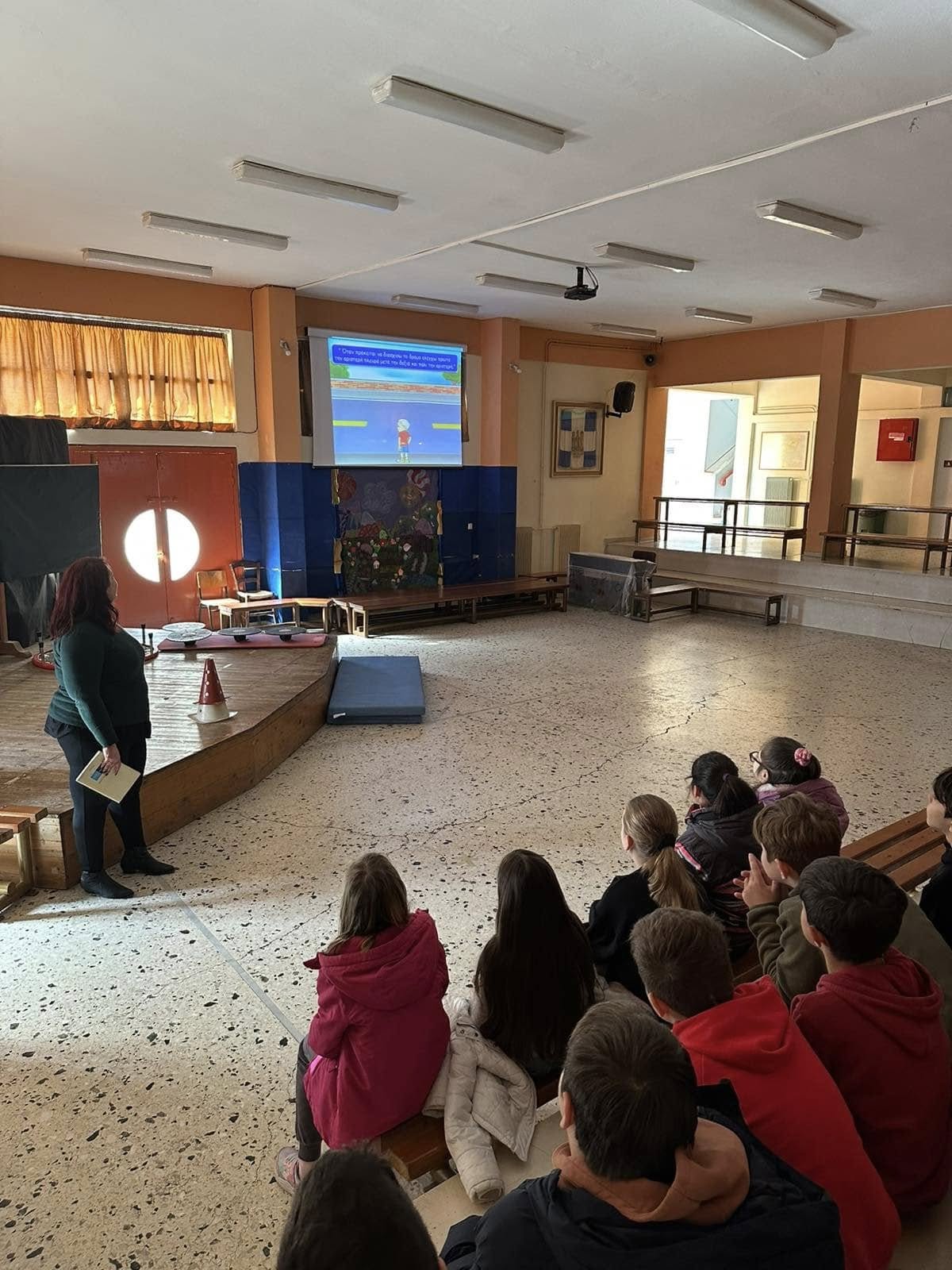 Ενημέρωση των μαθητών από την Τροχαία Πύργου στο  1ο Πειραματικό Δημοτικό Σχολείο Πύργου