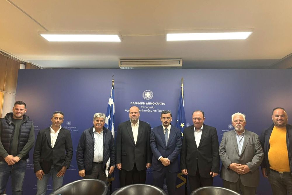 Σύσκεψη στο ΥΠΑΑΤ για τον καταρροϊκό πυρετό στην Πηνεία, παρουσία εκπροσώπων της Ηλείας και του Δήμου Ήλιδας