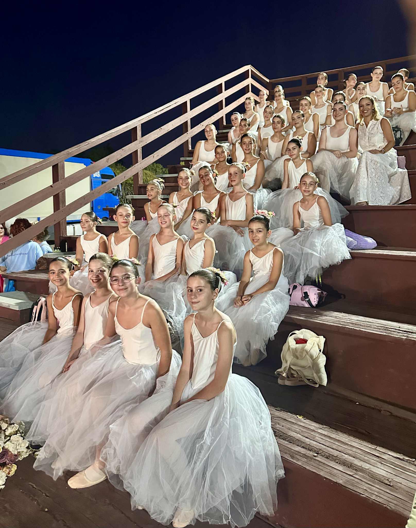 Έλαμψαν στην «Λίμνη των Κύκνων» οι μπαλαρίνες της Σχολής Χορού της Εβίτας Κεραμιδά!