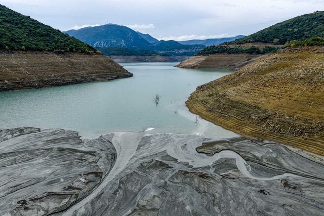 Λέκκας για λειψυδρία: Δεν είναι εύκολη λύση η αφαλάτωση – Να αξιοποιήσουμε και τα υπόγεια νερά