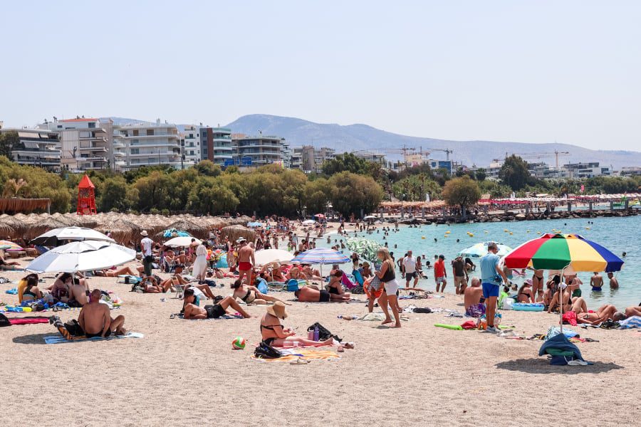 Αγίου Πνεύματος 2025: Τι ισχύει με τα σούπερ μάρκετ