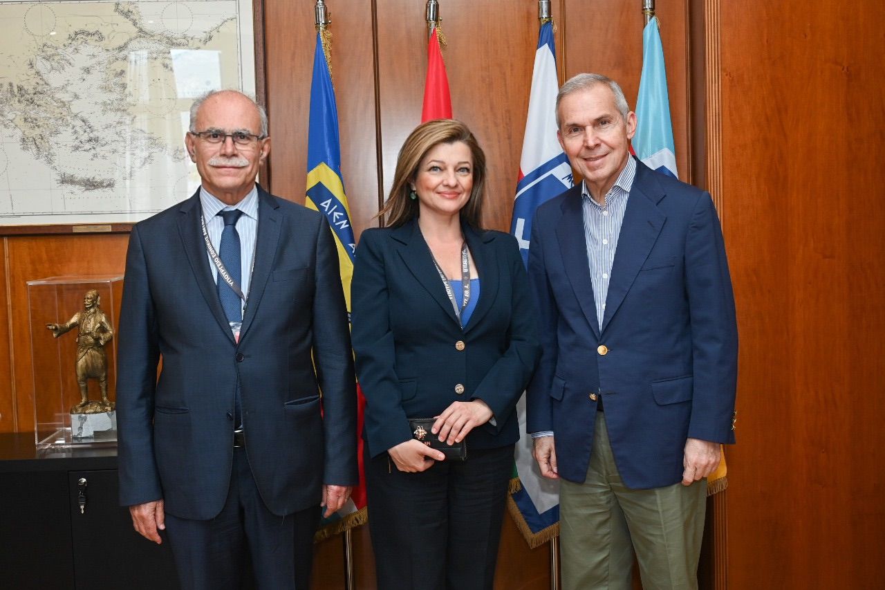 Συνάντηση Αυγερινοπούλου – Καννή με τον Υφ. Εθνικής Άμυνας Θανάση Δαβάκη για την ΣΕΤΤΗΛ