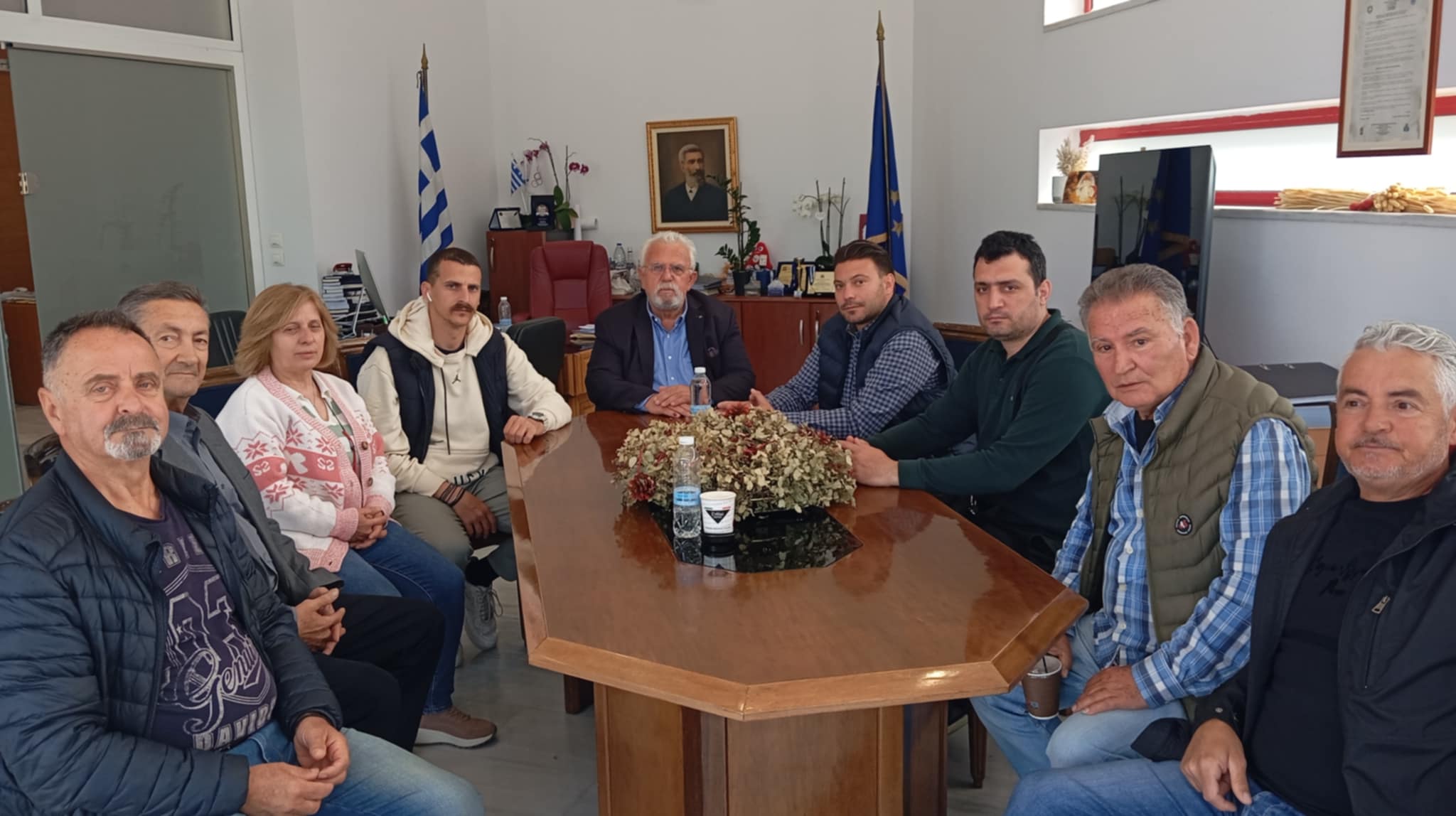 Συνάντηση του Δημάρχου Ήλιδας με τον Πολιτιστικό Σύλλογο Δαφνιώτισσας