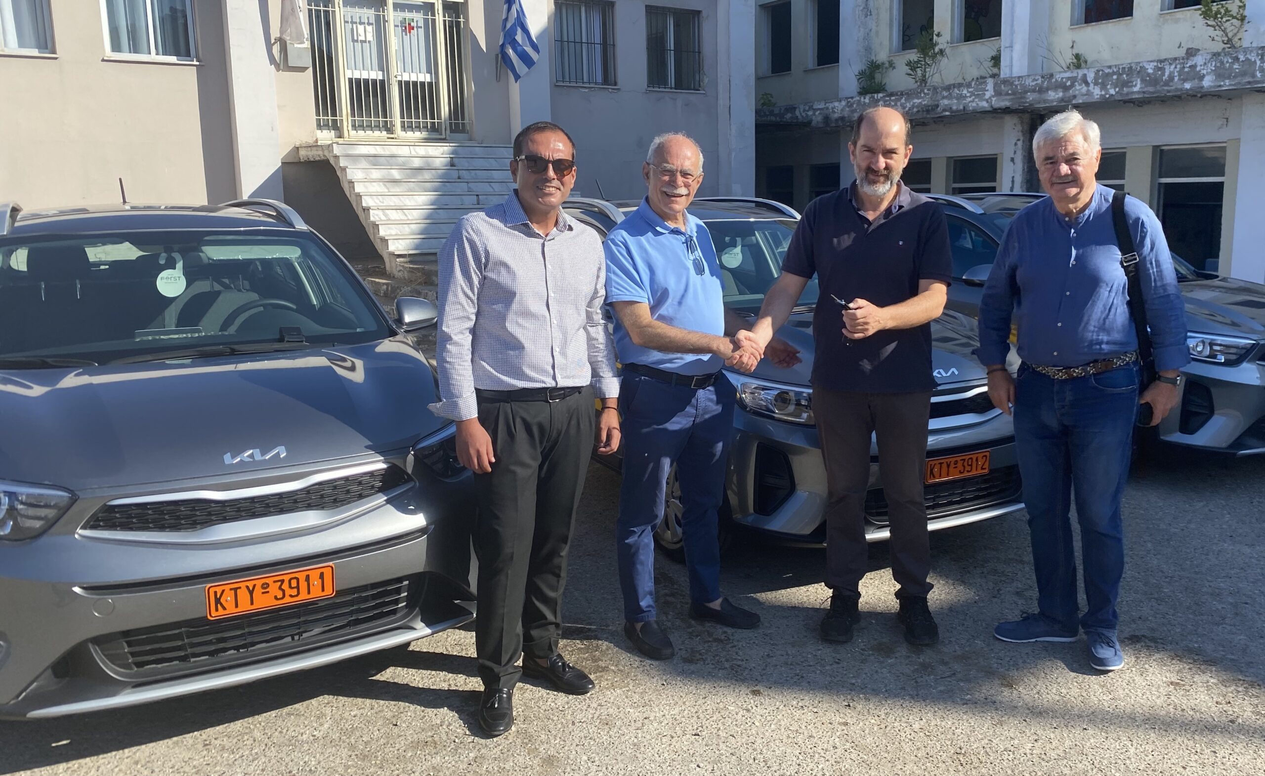 Ο Δήμος Πύργου εκσυγχρονίζει τον στόλο οχημάτων του για ενίσχυση των κοινωνικών και τεχνικών υπηρεσιών