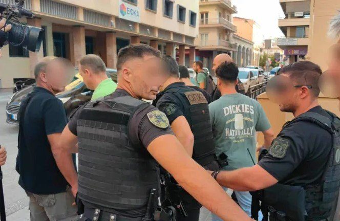 Προφυλακιστέοι οι δύο κατηγορούμενοι για εμπρησμό στα Συχαινά στην Πάτρα