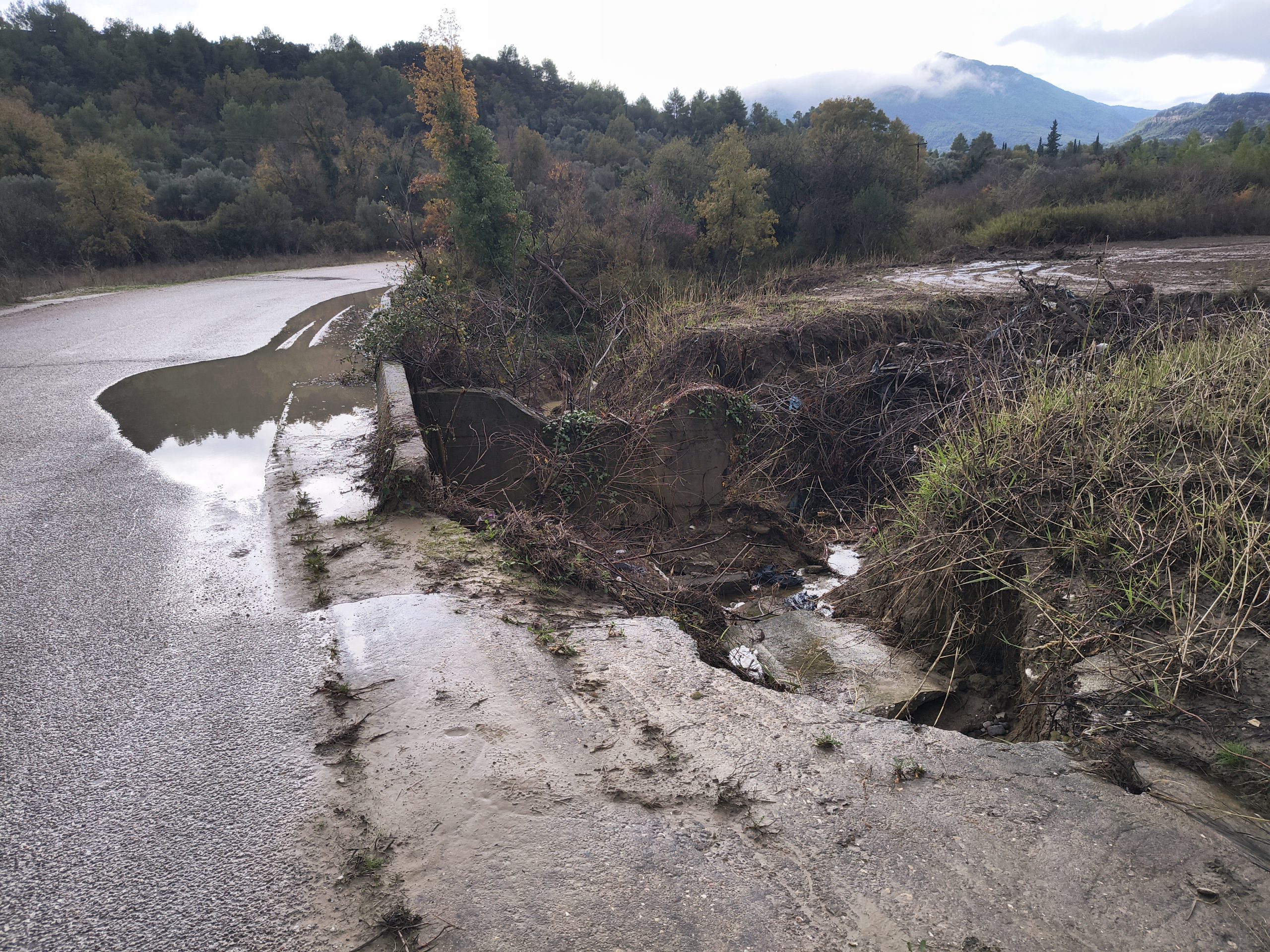 Επιδεινώθηκαν τα προβλήματα οδοποιίας σε μεγάλο τμήμα του Δήμου Ανδρίτσαινας-Κρεστένων