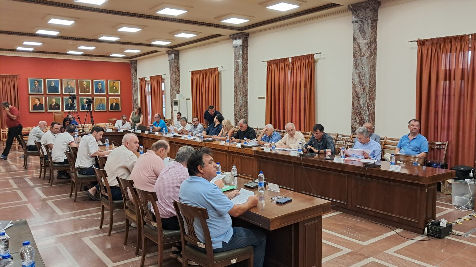 Συζητήθηκε στο Δ.Σ Πύργου το θέμα της έλευσης τουριστών από το Κατάκολο