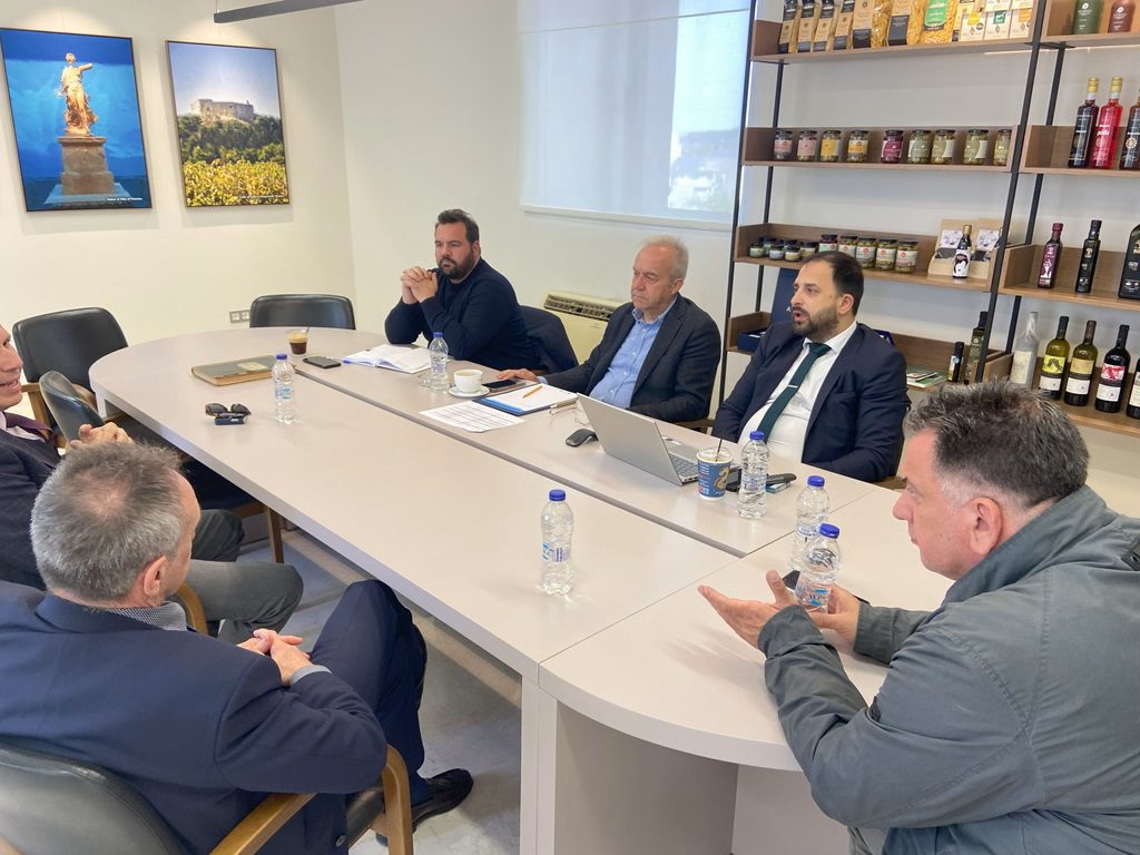 Συνάντηση εργασίας στο Επιμελητήριο Ηλείας