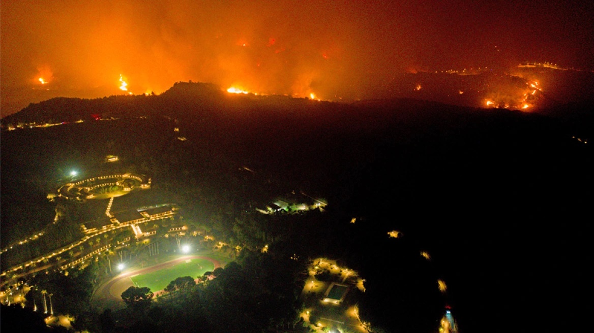 Απόφαση της Δ.Ε. Δήμου Ολυμπίας για την προμήθεια δύο οχημάτων με πυροσβεστικό εξοπλισμό για την πρόληψη πυρκαγιών