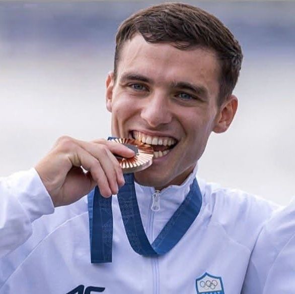 Ο Ολυμπιονίκης Πέτρος Γκαϊδατζής θα είναι ο πρώτος Λαμπαδηδρόμος για τους Χειμερινούς Ολυμπιακούς Αγώνες Milano Cortina 2026