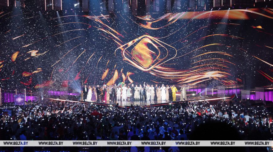 Στη Μόσχα αδερφές μου. Στη Μόσχα!