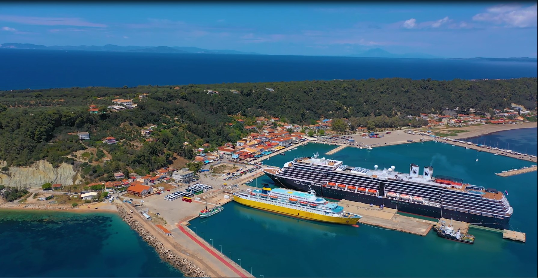 Τρεις “μνηστήρες” για Κατάκολο & Πάτρα!