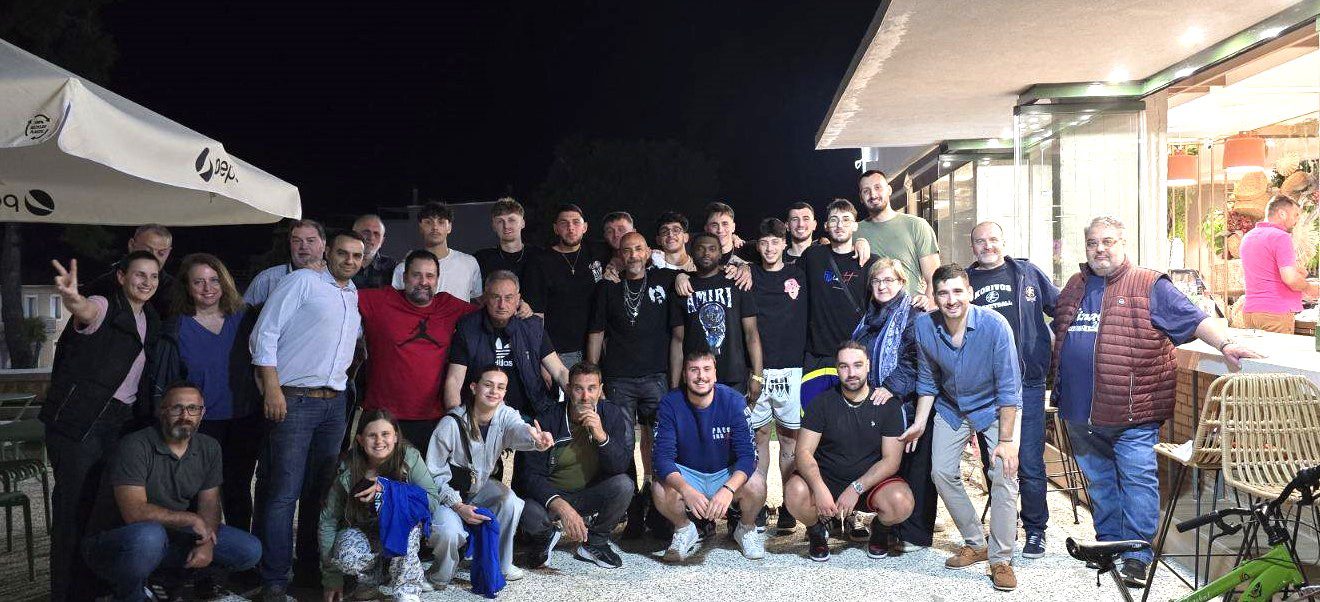 Κόροιβος: Έκλεισε την σεζόν με δείπνο στο «Αμβροσία»