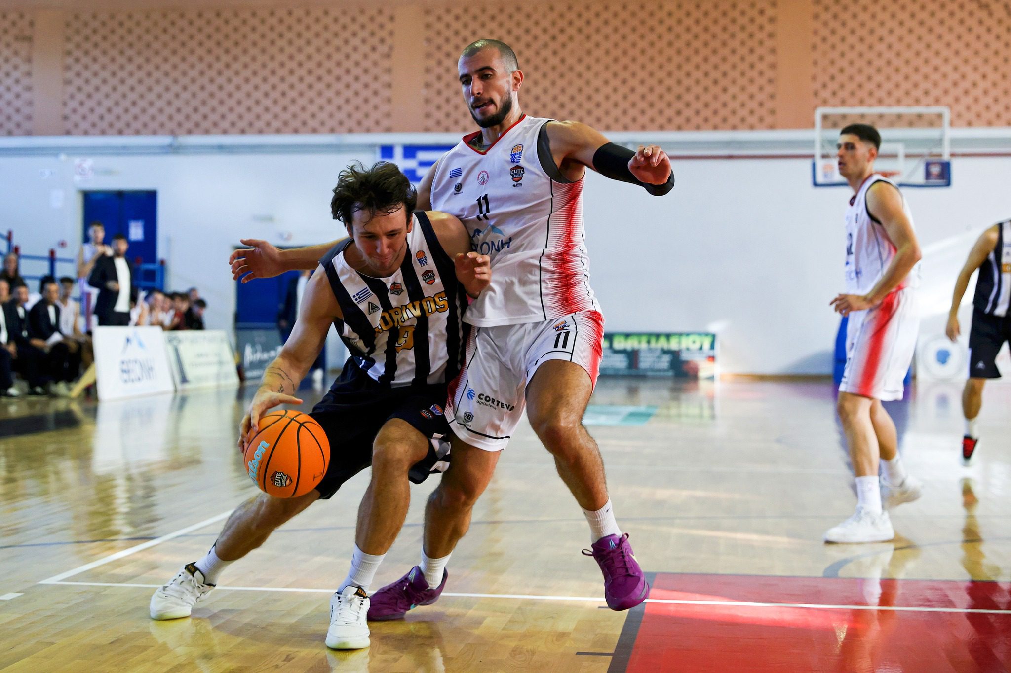 Κόροιβος: Για το 3 στα 3 στα Τρίκαλα το Σάββατο