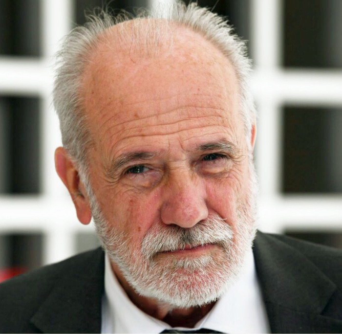 3η Σεπτέμβρη 1974-2025 | 51 χρόνια μετά, το ΠΑΣΟΚ και πάλι σε κυβερνητική τροχιά