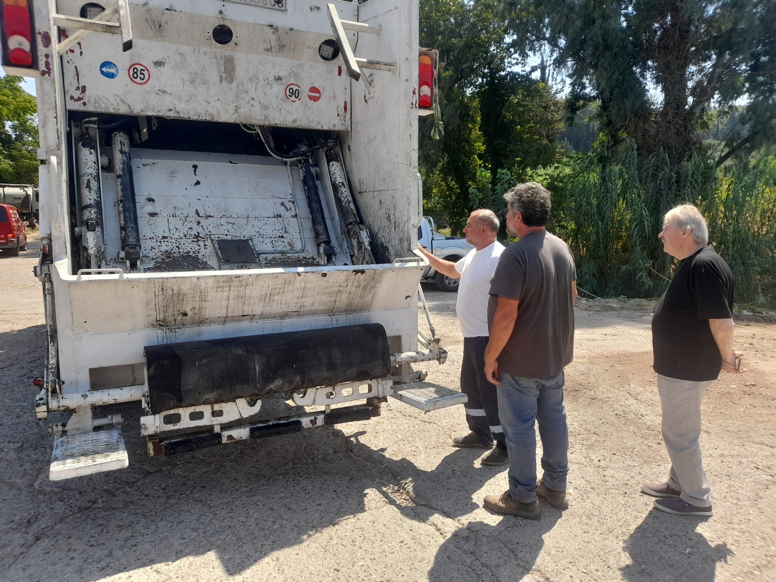 Δήμος Ανδρίτσαινας-Κρεστένων: Παρελήφθη μισθωμένο απορριμματοφόρο