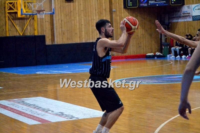 Στην Α.Ε. Ροϊτίκων ο Περδίκης