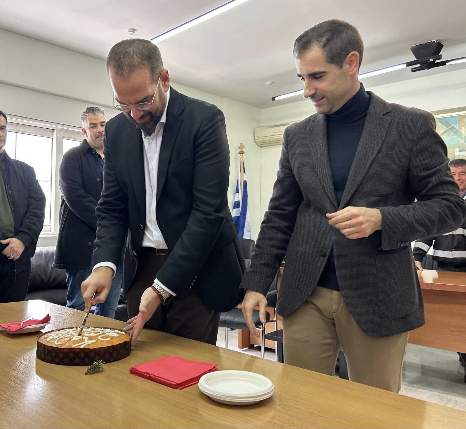 Βασίλης Γιαννόπουλος: Κοπή πίτας παρουσία του Περιφερειάρχη Δυτ. Ελλάδας Νεκτάριου Φαρμάκη