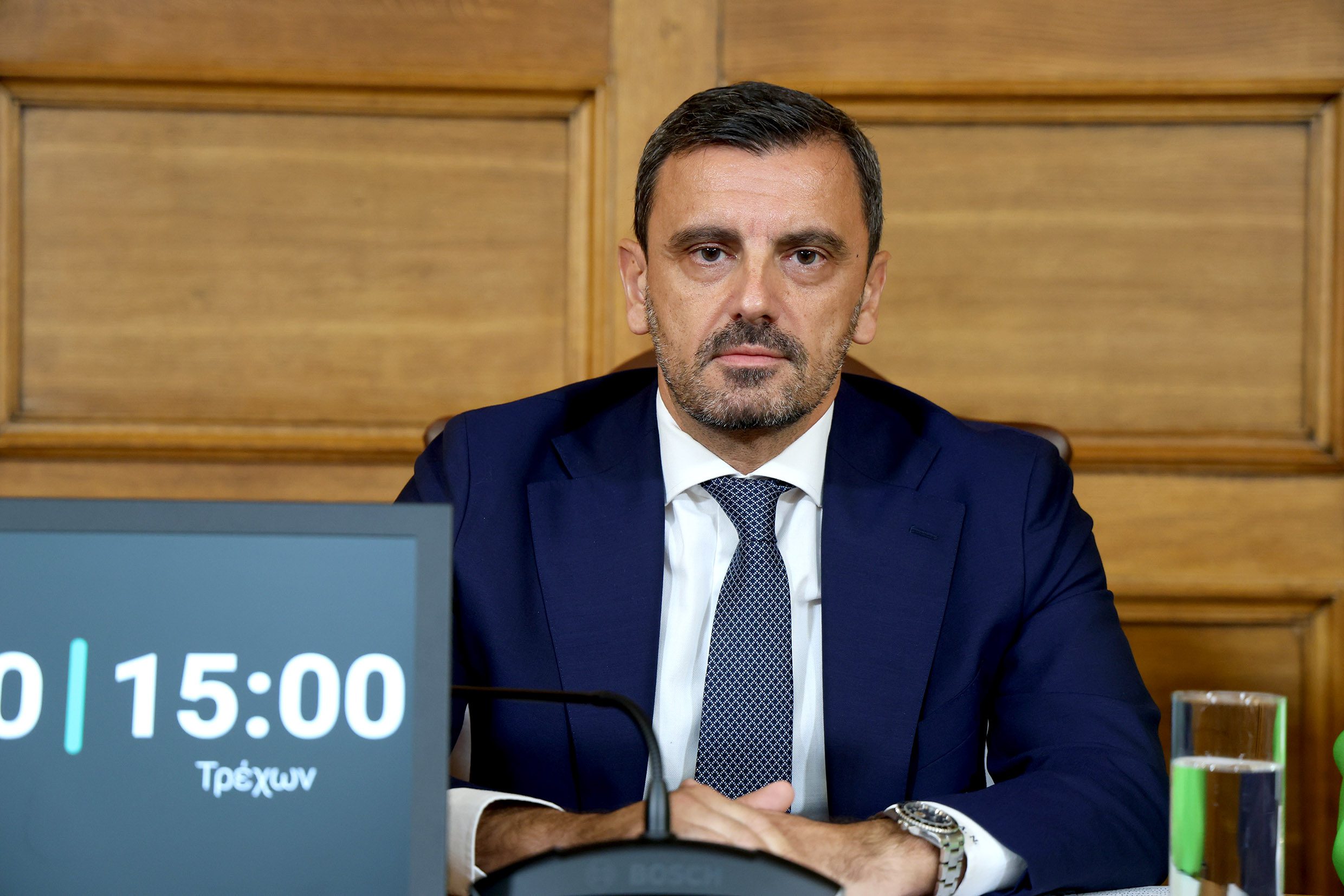 Ανδρέας Νικολακόπουλος: Με καθαρό βλέμμα και προσήλωση στην αποκάλυψη της αλήθειας