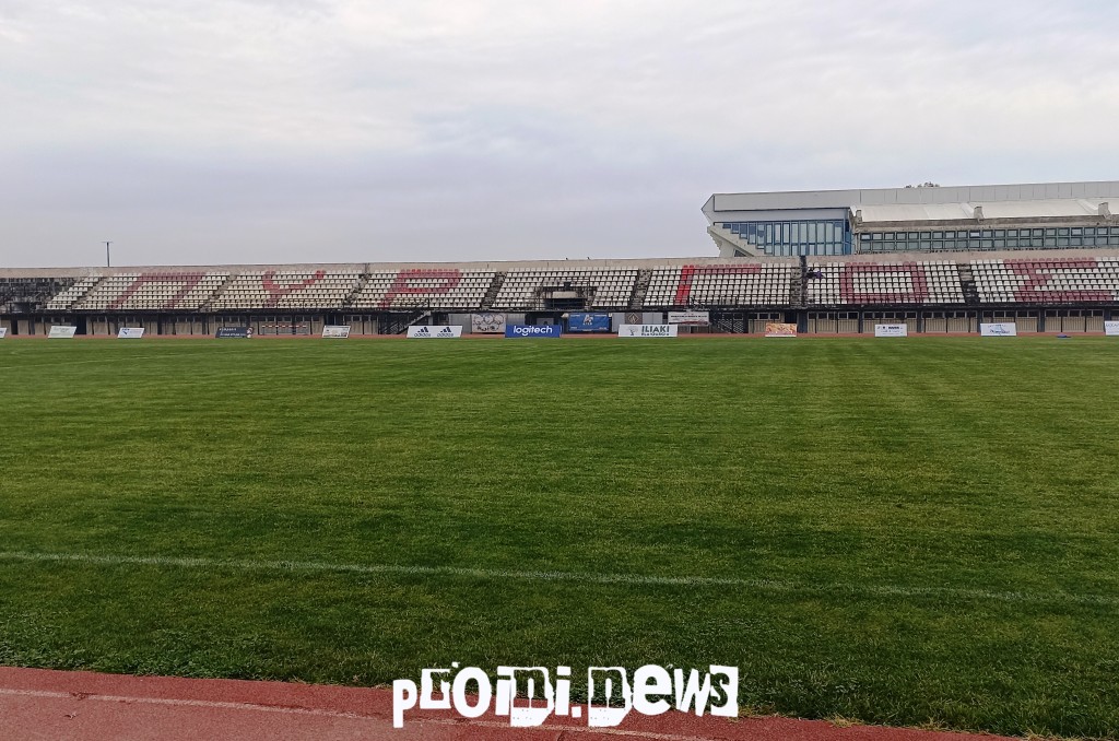 «Χαλί» ο αγωνιστικός χώρος στο Στάδιο Πύργου