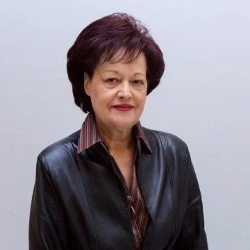 «Δυστυχισμένε μου λαέ, καλέ και αγαπημένε. Πάντα ευκολόπιστε και πάντα προδομένε»