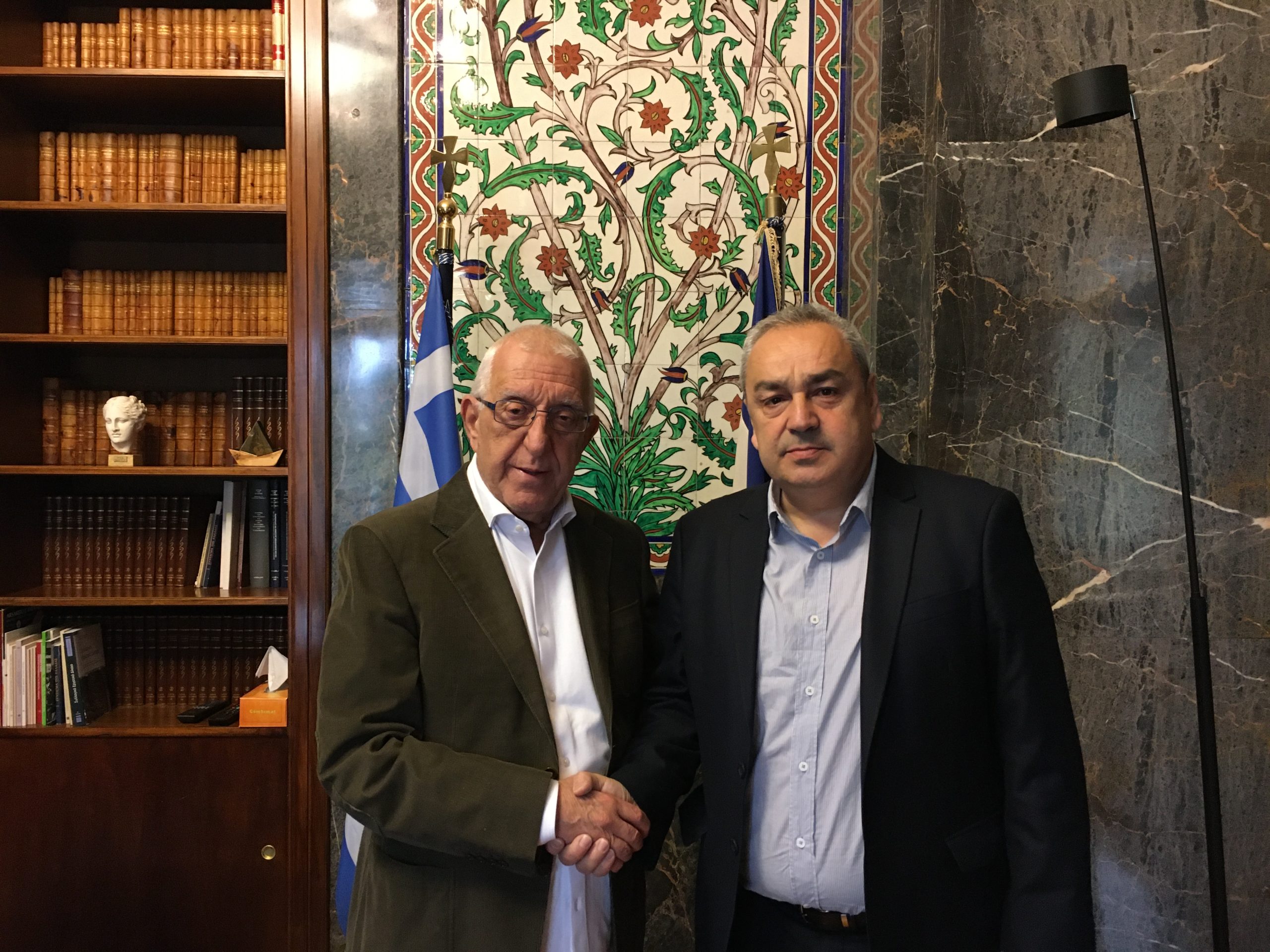 Συνάντηση του Δημάρχου Πηνειού Αλέξη Καστρινού με τον πρόεδρο της Βουλής Νικήτα Κακλαμάνη