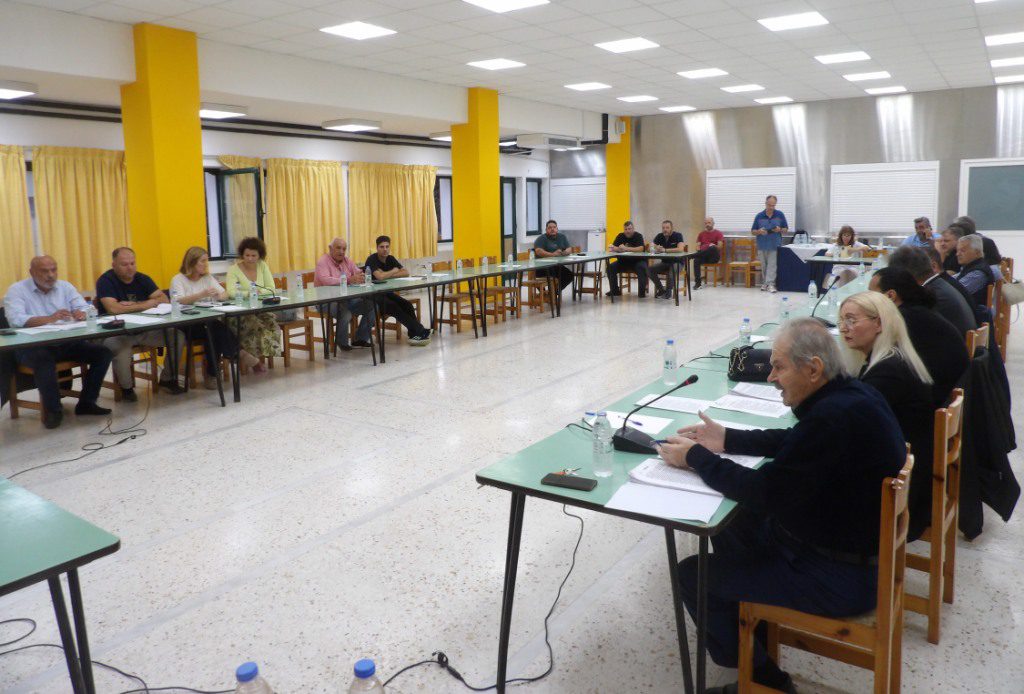 Πλήρης αντίθεση για το κλείσιμο της Εθνικής Τράπεζας Κρεστένων