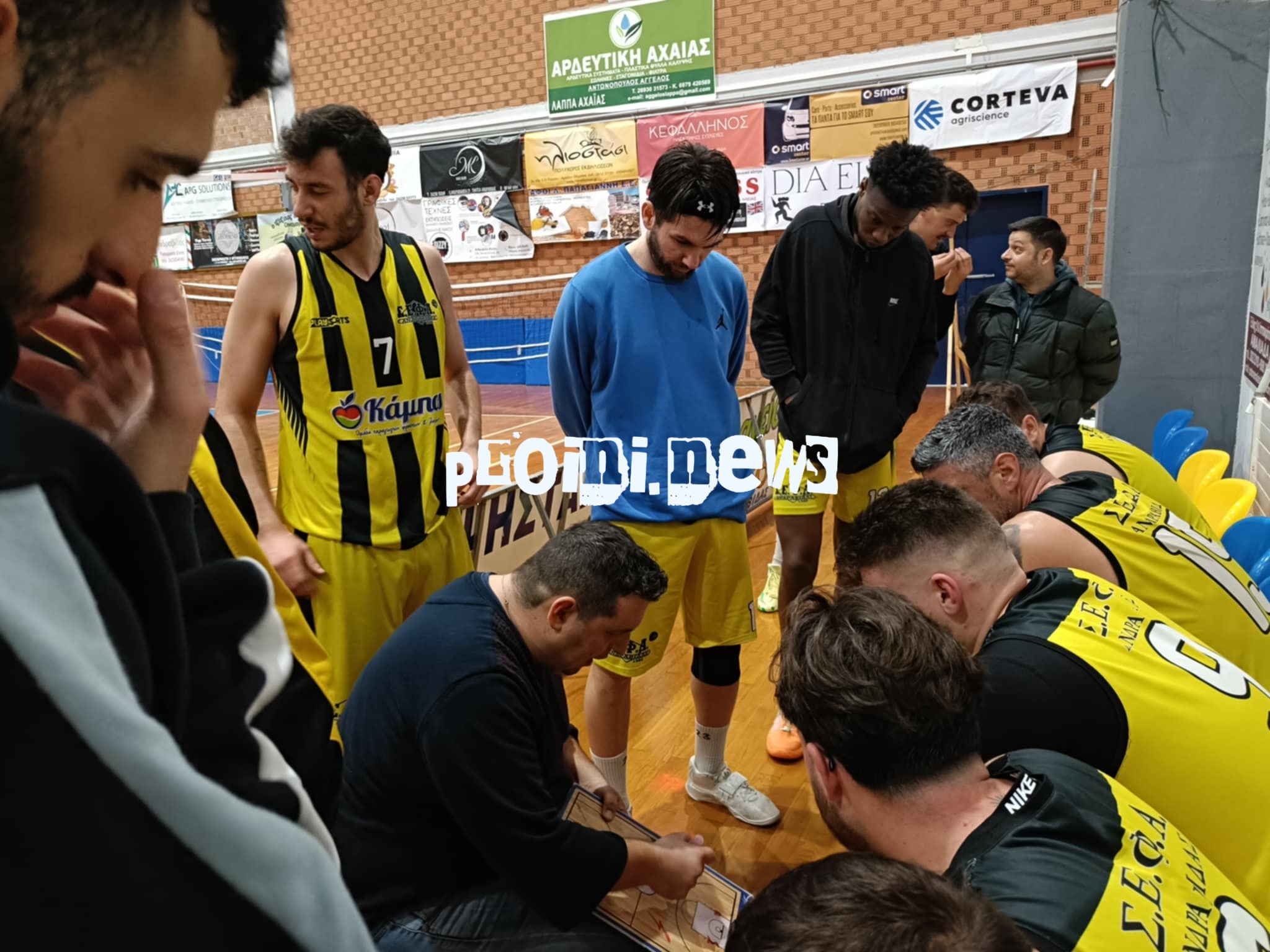 Σ.Ε.Φ.Α. – Τρίτων 78-51: Νικηφόρο ντεμπούτο Ξενούλη