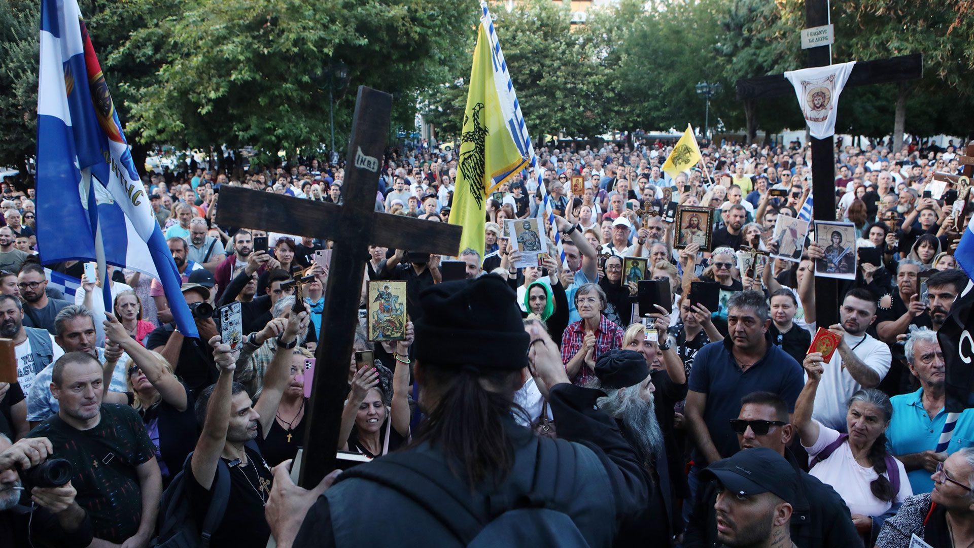 500 εξώδικα, χιλιάδες εξορκισμοί