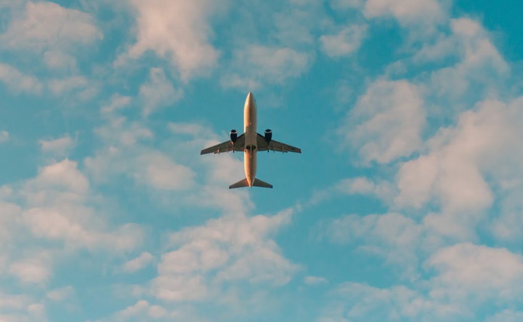 Black Friday 2025: Φθηνά αεροπορικά εισιτήρια – Η ώρα έναρξης