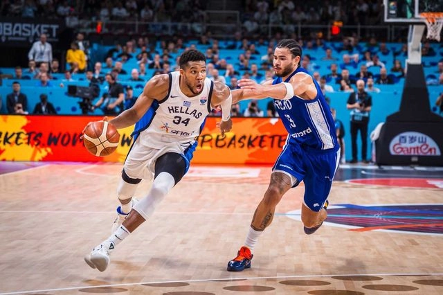 Λύγισε ο Γιάννης Αντετοκούνμπο on air: “Είναι το μεγαλύτερο επίτευγμα στη ζωή μου”