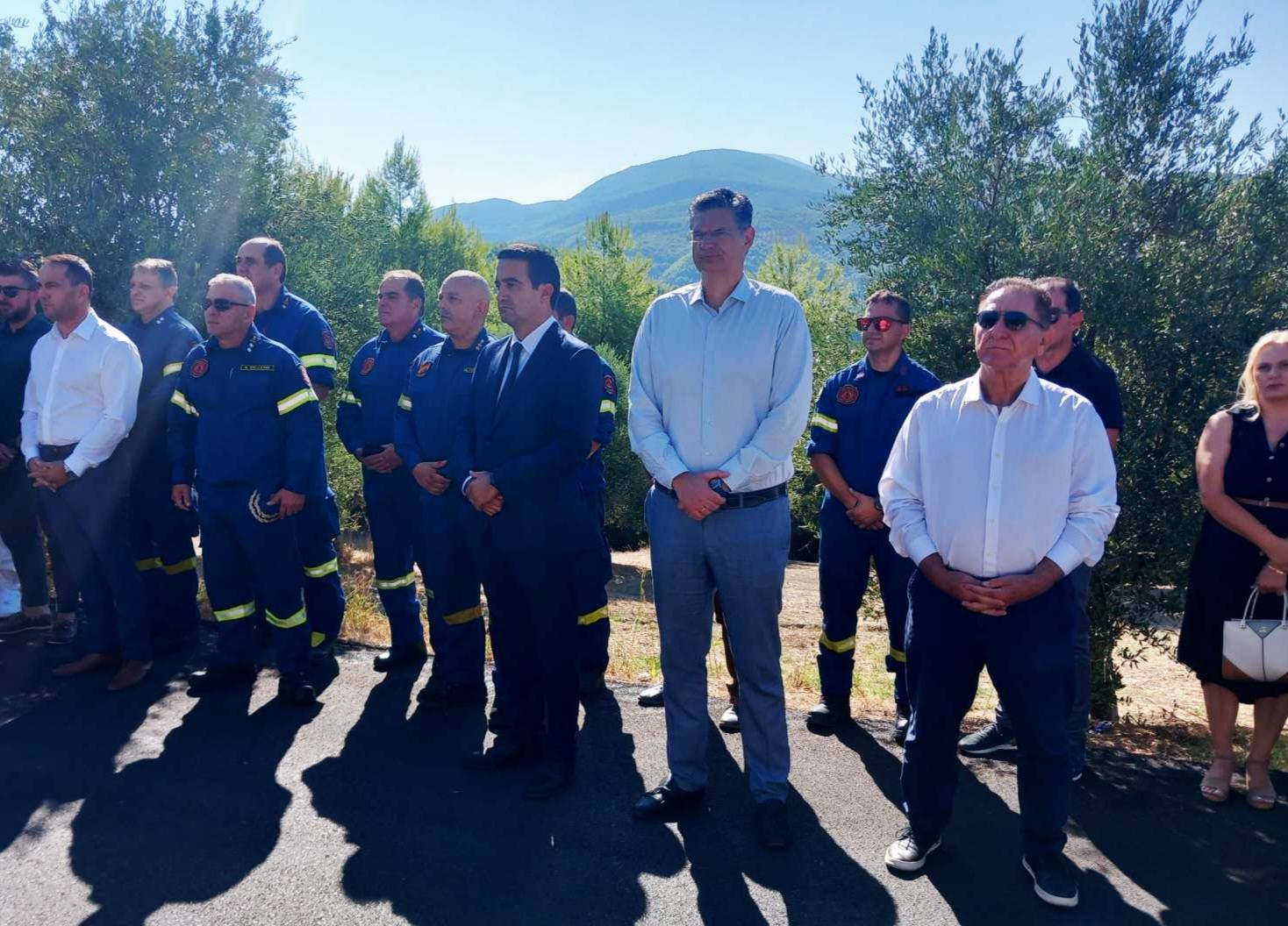 Αρτέμιδα: Συγκίνηση στο τρισάγιο στη μνήμη των ψυχών που χάθηκαν