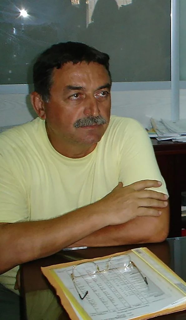 Δυο  μέτρα και  δυο σταθμά