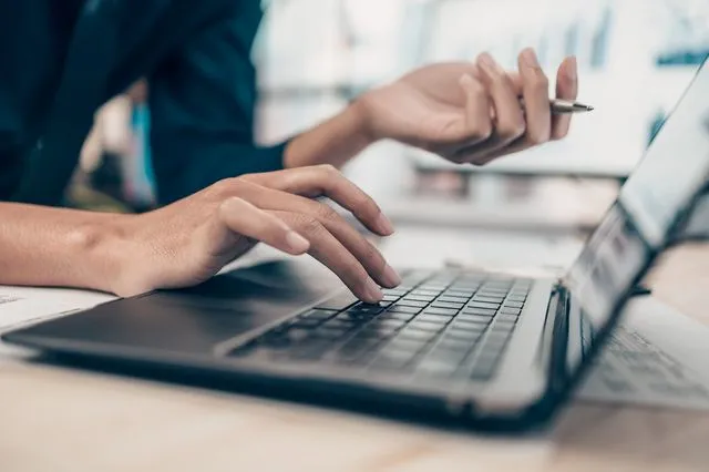 Βαριά πρόστιμα για μεταφορές χωρίς ψηφιακά δελτία αποστολής  