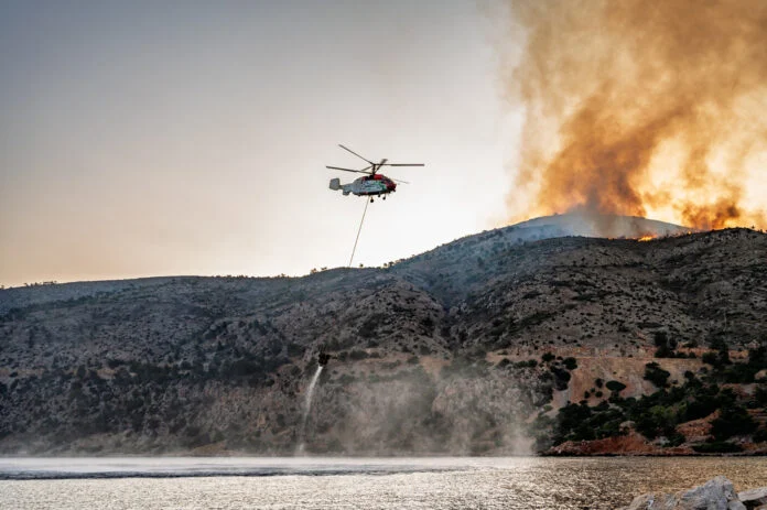 Χίος: Επιφυλακή για τις αναζωπυρώσεις – Στάχτη 220.000 στρέμματα σε 15 χρόνια (3D βίντεο)