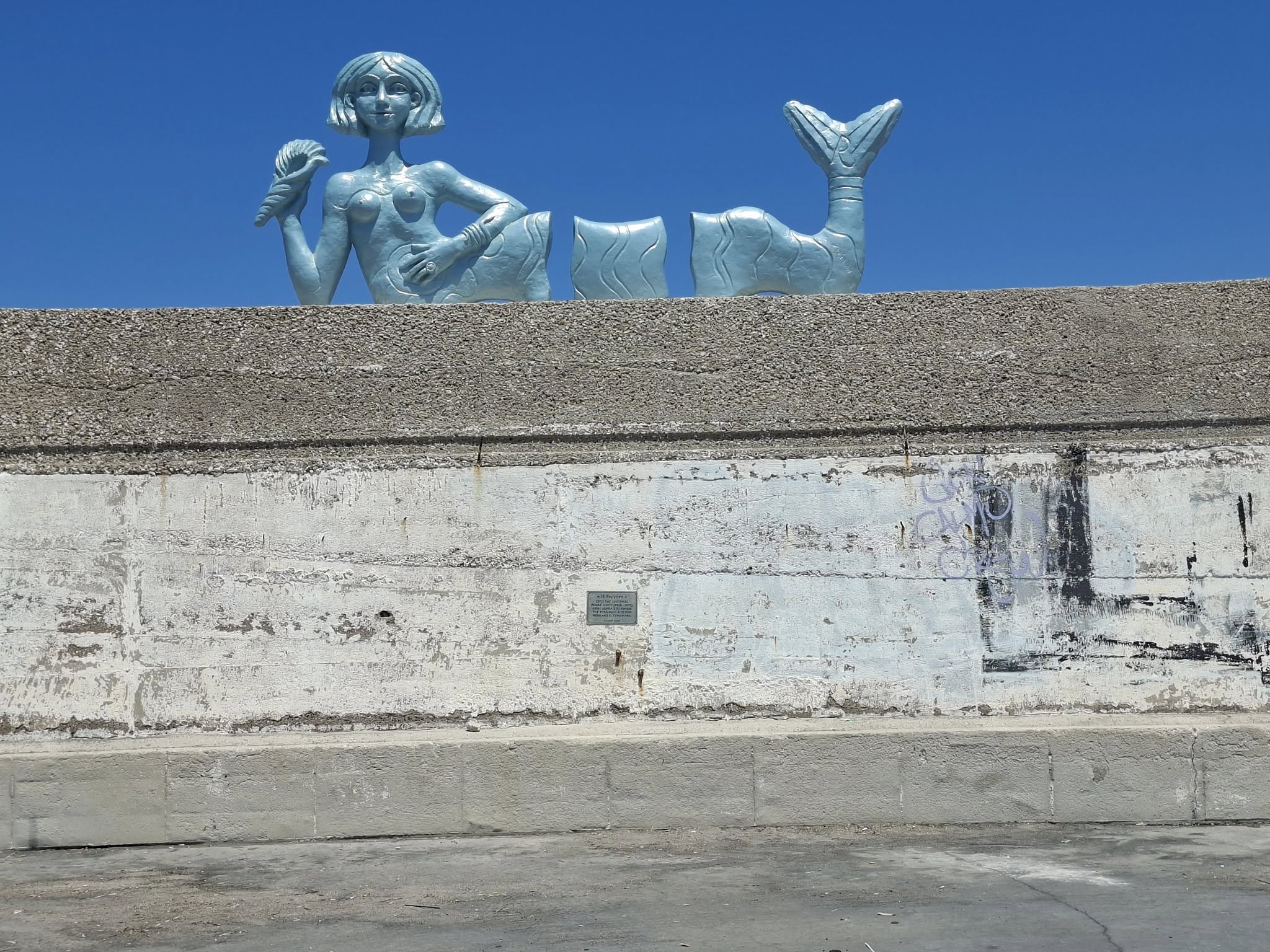 Η «Γοργόνα» στο λιμάνι της Κυλλήνης