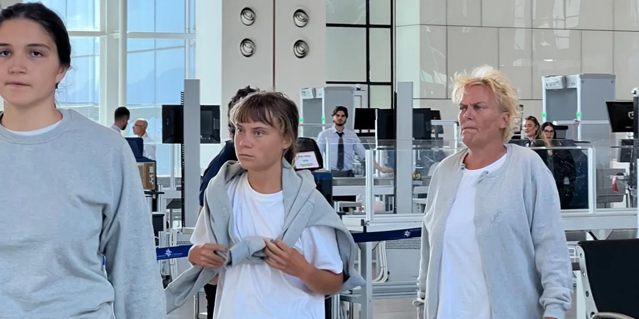 Απελάθηκαν από το Ισραήλ στην Αθήνα οι Ελληνες του στολίσκου για τη Γάζα -Στην πτήση και η Γκρέτα Τούνμπεργκ [εικόνες]