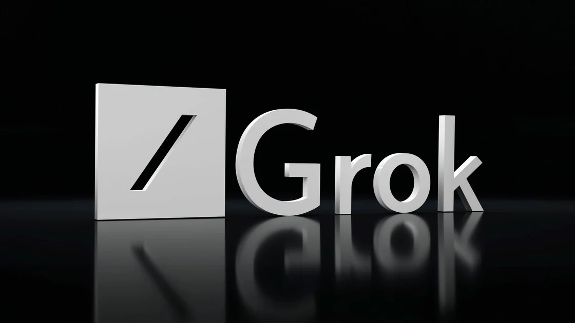 Το Grok του Μασκ αρνείται το Ολοκαύτωμα και το αποδίδει σε «προγραμματιστικό λάθος»