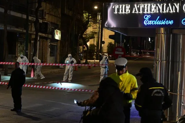 Έκρηξη στη Hellenic Train: Φωτογραφία ντοκουμέντο με το σακίδιο που περιείχε τη βόμβα [video]