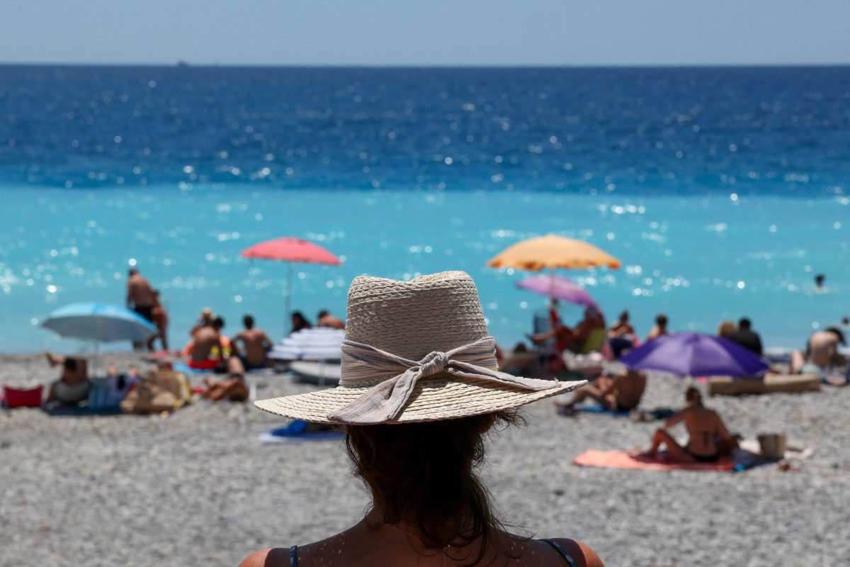 Eurostat: Ούτε μια εβδομάδα διακοπές δεν σηκώνει το πορτοφόλι των μισών Ελλήνων