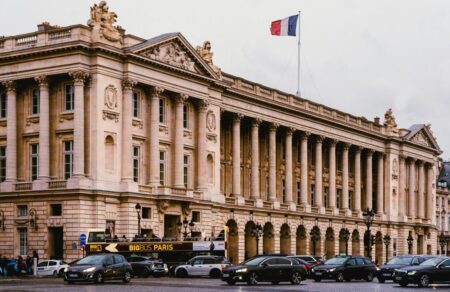 Μέρες λιτότητας και εις Παρισίους