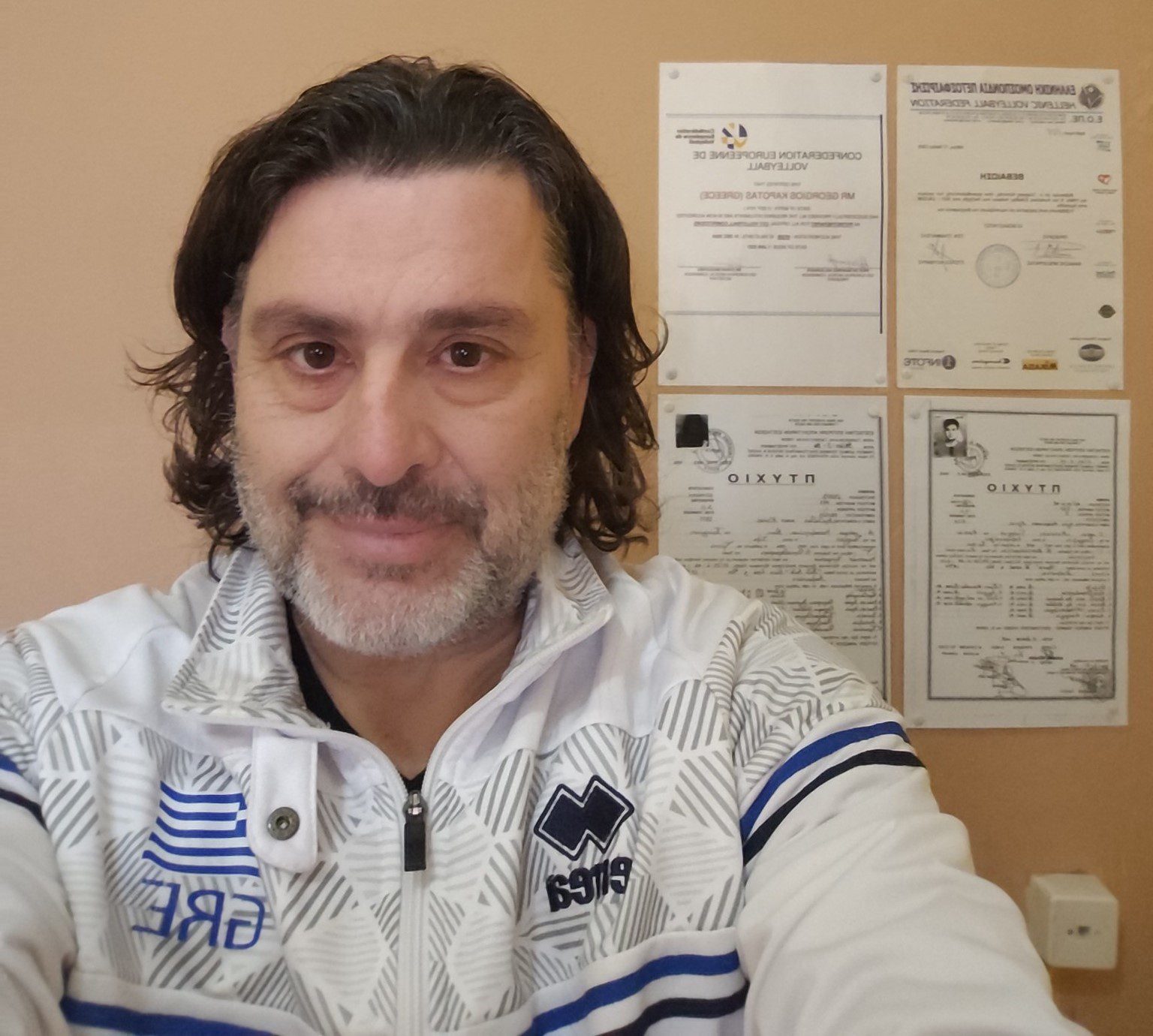 Δόξα Ν.Μ.: Φυσικοθεραπευτής ο Καποτάς